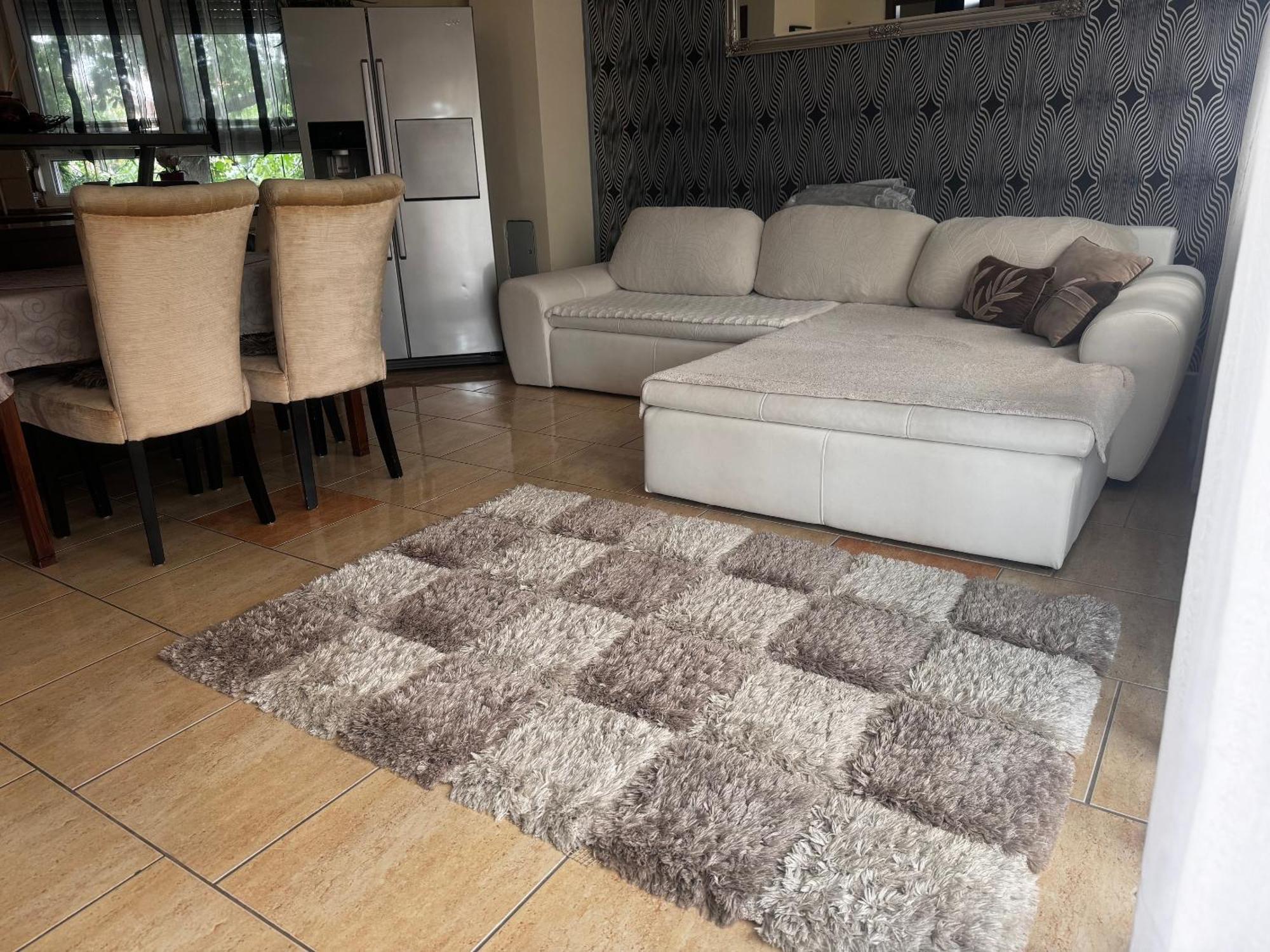 Airport Road/reptér Közeli Ház Privát Parkolóval Apartman